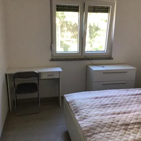 Apartment Galeb Osjecka Ulica 37 Pula