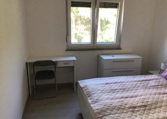 Daire Galeb Osjecka Ulica 37 Pula