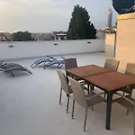 Galeb Osjecka Ulica 37 *